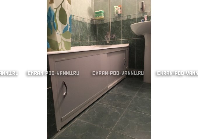 Экран  EUROPLEX Роликс белый с вставкой – купить по цене 10400 руб. в интернет-магазине в городе Волгоград картинка 2